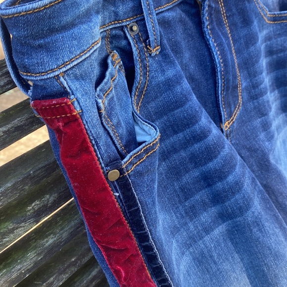 Women's Aqua Tuxedo Stripe Jeans - Picture 2 of 6